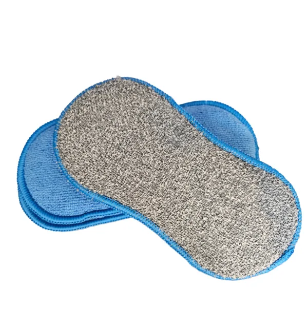 Double sided cleaning pads